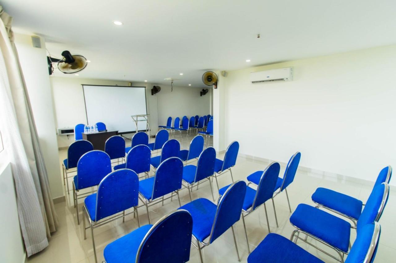 Miracle Residency Ξενοδοχείο Kizhake Chālakudi Εξωτερικό φωτογραφία